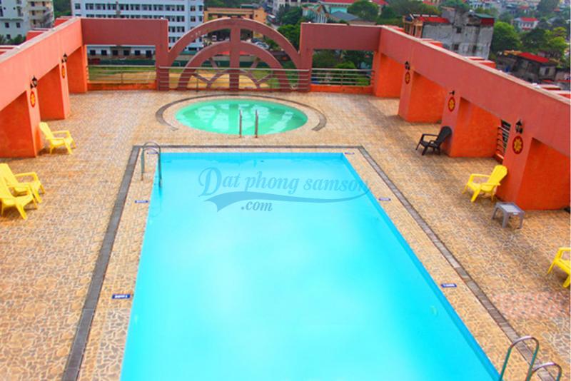 Bể bơi khách sạn Thái Bình Dương ở Sầm Sơn